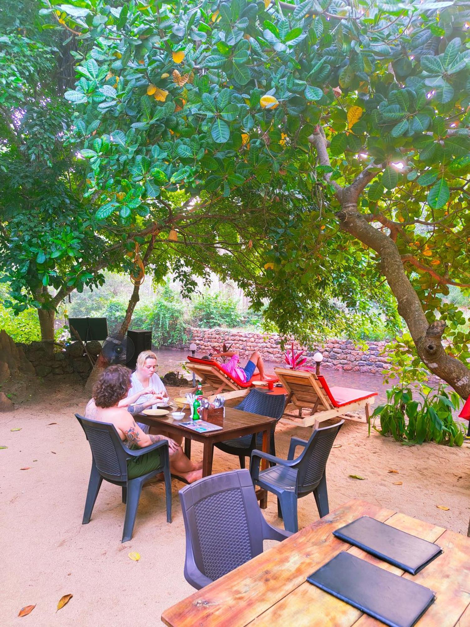 Samyama Retreat Hotel Cola ภายนอก รูปภาพ